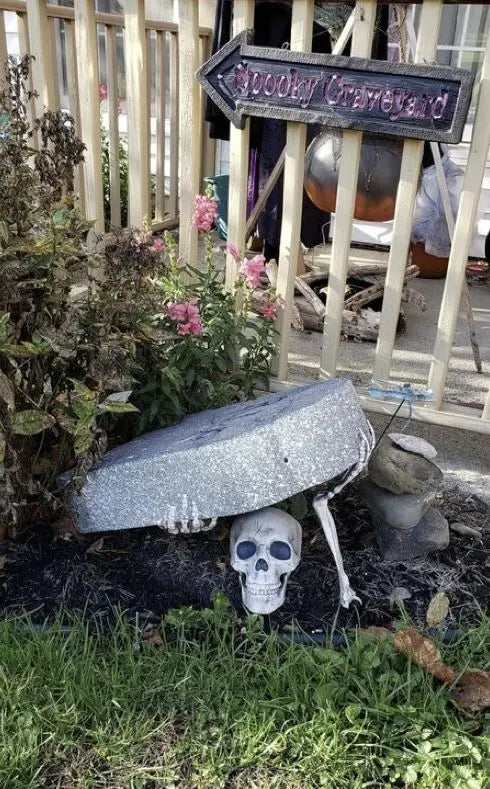Realistic Halloween Skeleton Stakes with Skull and Arms for Garden Lawn Decor
